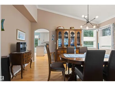 627 WOTHERSPOON CL NW photo 9