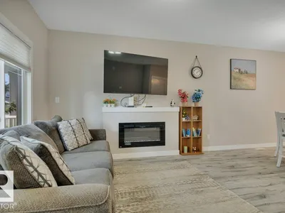 729 BERG LO photo 10