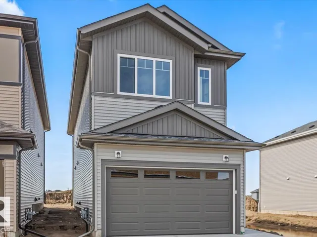 25 Foxtail RD, Fort Saskatchewan