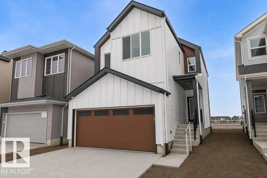 18931 28 AV NW exterior