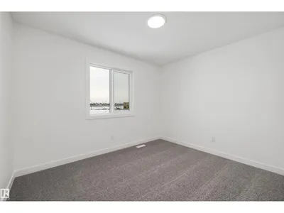 18931 28 AV NW photo 30