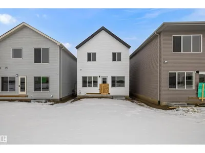 18931 28 AV NW photo 46
