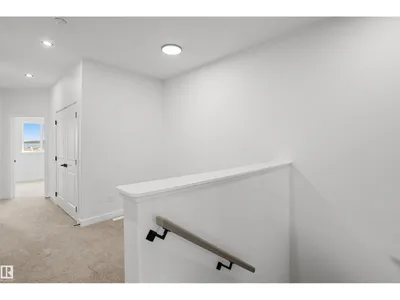 1547 211 ST NW photo 19