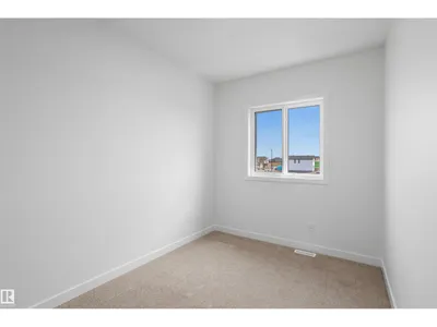 1547 211 ST NW photo 26