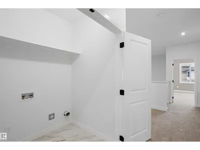 1547 211 ST NW photo 31