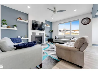 2912 12 AV NW photo 9