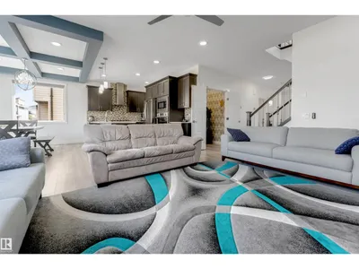2912 12 AV NW photo 11