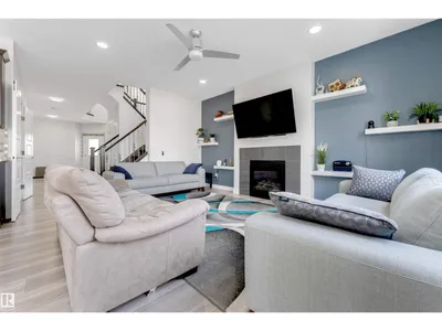 2912 12 AV NW photo 19