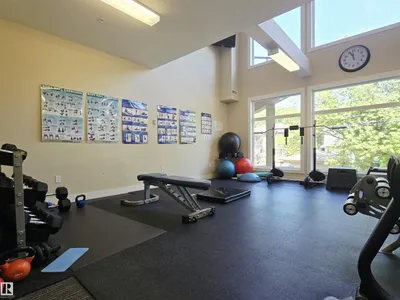 #21 11518 76 AV NW photo 39