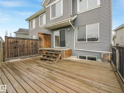 7327 24 AV SW photo 60
