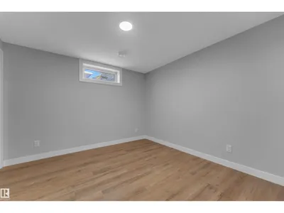 4320 74 ST NW photo 36