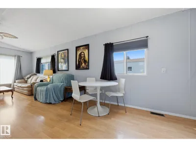 1106 Lake Vista DR photo 33