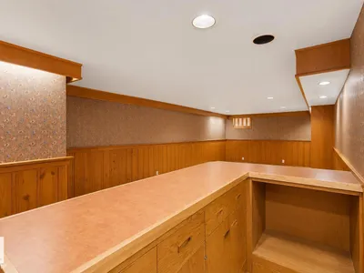 10438 133 Street NW photo 31
