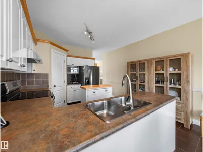 148 FORREST DR photo 13