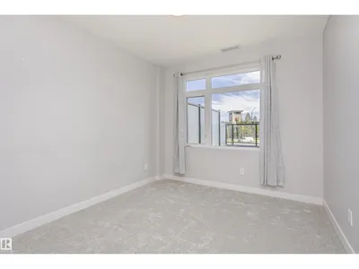 #229 5151 WINDERMERE BV SW photo 32