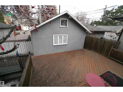 10026 87 AV NW photo 44