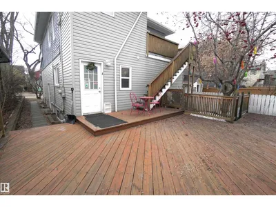 10026 87 AV NW photo 41