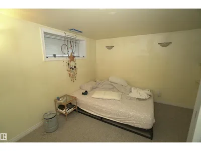 10026 87 AV NW photo 37