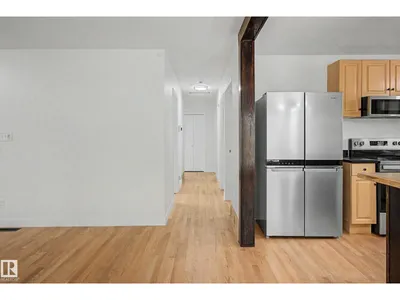 160 Mission AV photo 20