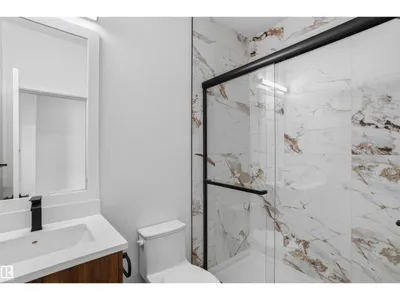 723 158 AV NE photo 4