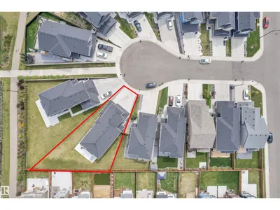 5208 23A AV SW photo 47