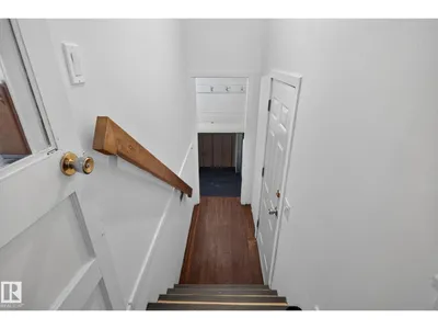 9921 109 ST photo 13