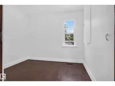 9921 109 ST photo 18