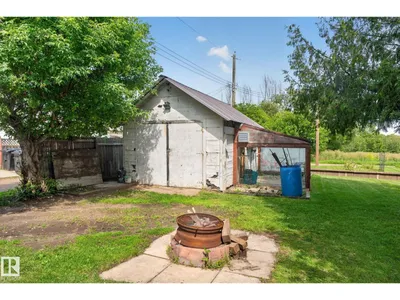 9921 109 ST photo 34