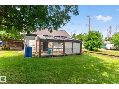 9921 109 ST photo 36