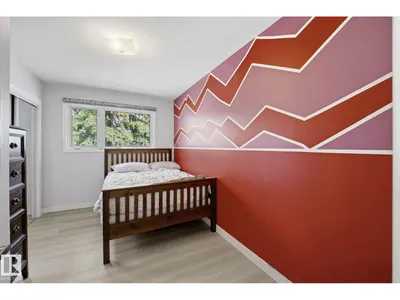 9302 165 ST NW photo 18