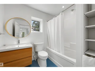 9342 83 AV NW photo 30