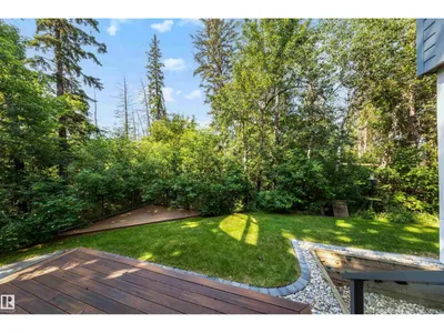 9342 83 AV NW photo 47