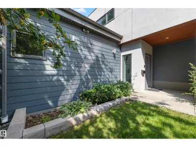 9342 83 AV NW photo 50