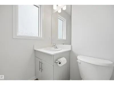 19112 22 AV NW photo 20