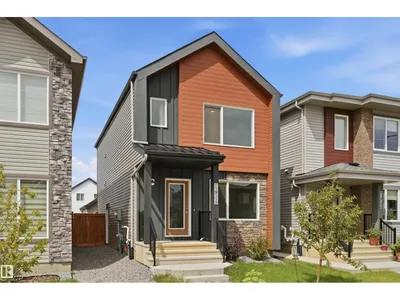 19112 22 AV NW photo 40