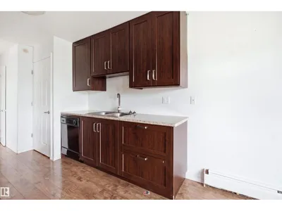 201-7825 159 street NW photo 11