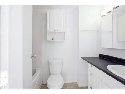 201-7825 159 street NW photo 17