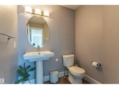 522 174A ST SW photo 17