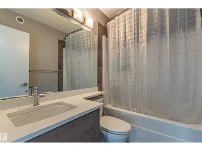 522 174A ST SW photo 36