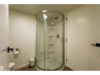 522 174A ST SW photo 45