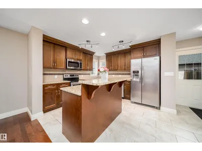11342 79 AV NW photo 8