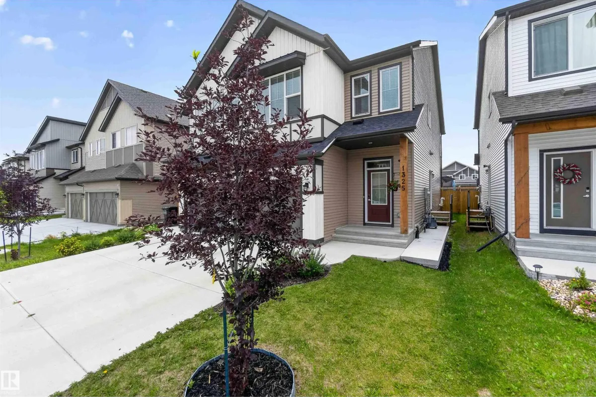 1325 PODERSKY WD SW exterior