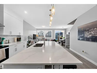 1325 PODERSKY WD SW photo 19