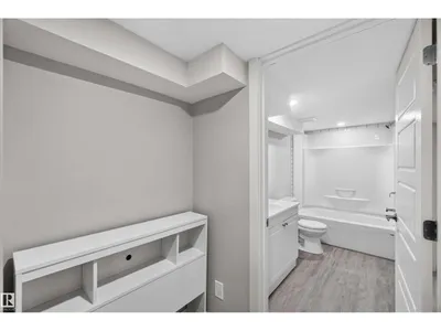 1325 PODERSKY WD SW photo 36