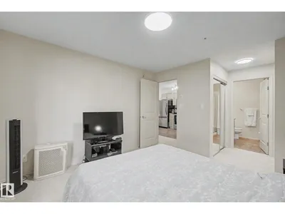 #252 2096 Blackmud Creek DR SW SW photo 23
