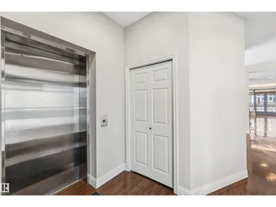 #401 10009 102 AV NW photo 52
