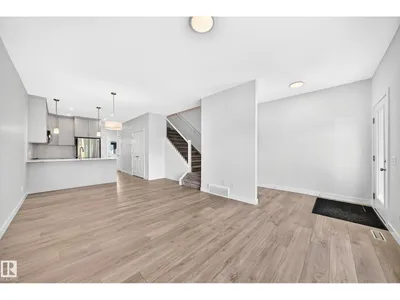 3816 CHRUSTAWKA PL SW photo 13
