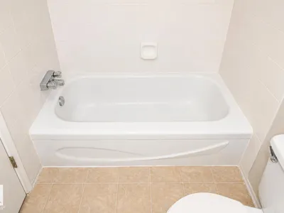 #223 5125 RIVERBEND RD NW photo 5