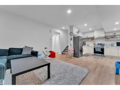 4514 63 ST photo 48