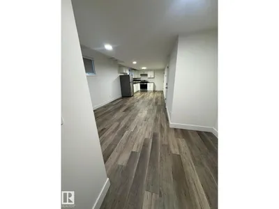 10227 146 ST NW NW photo 59